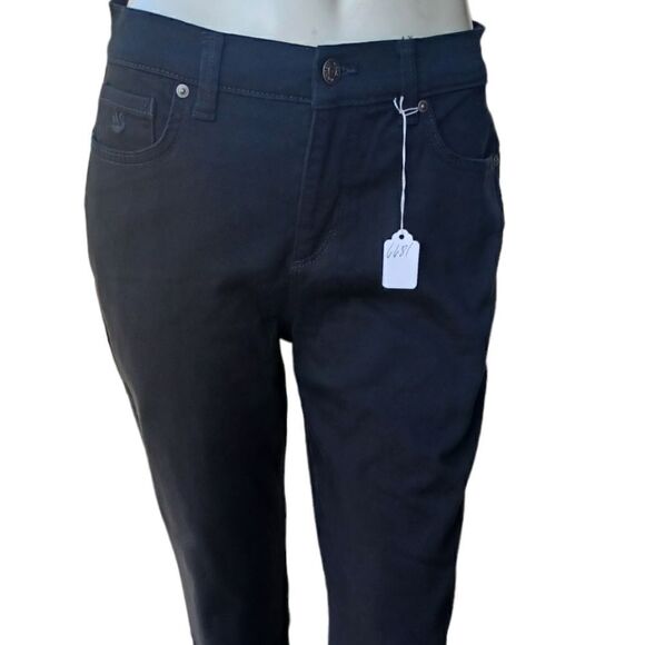 668143....Gloria Vanderbilt Straight leg Jeans Size 4, W28" 28"Inseam  9"Rise - Picture 1 of 6